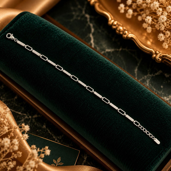 Modern Paperclip Link Chain Bracelet - Luxury Velvet Box Display - SURIYAS Jewel Studio