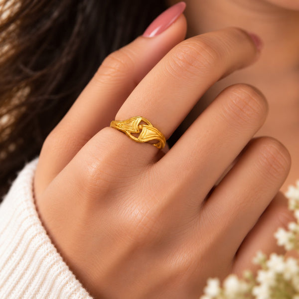 Amour Interlocking Heart Bypass Ring - Hand Wear View - SURIYAS
